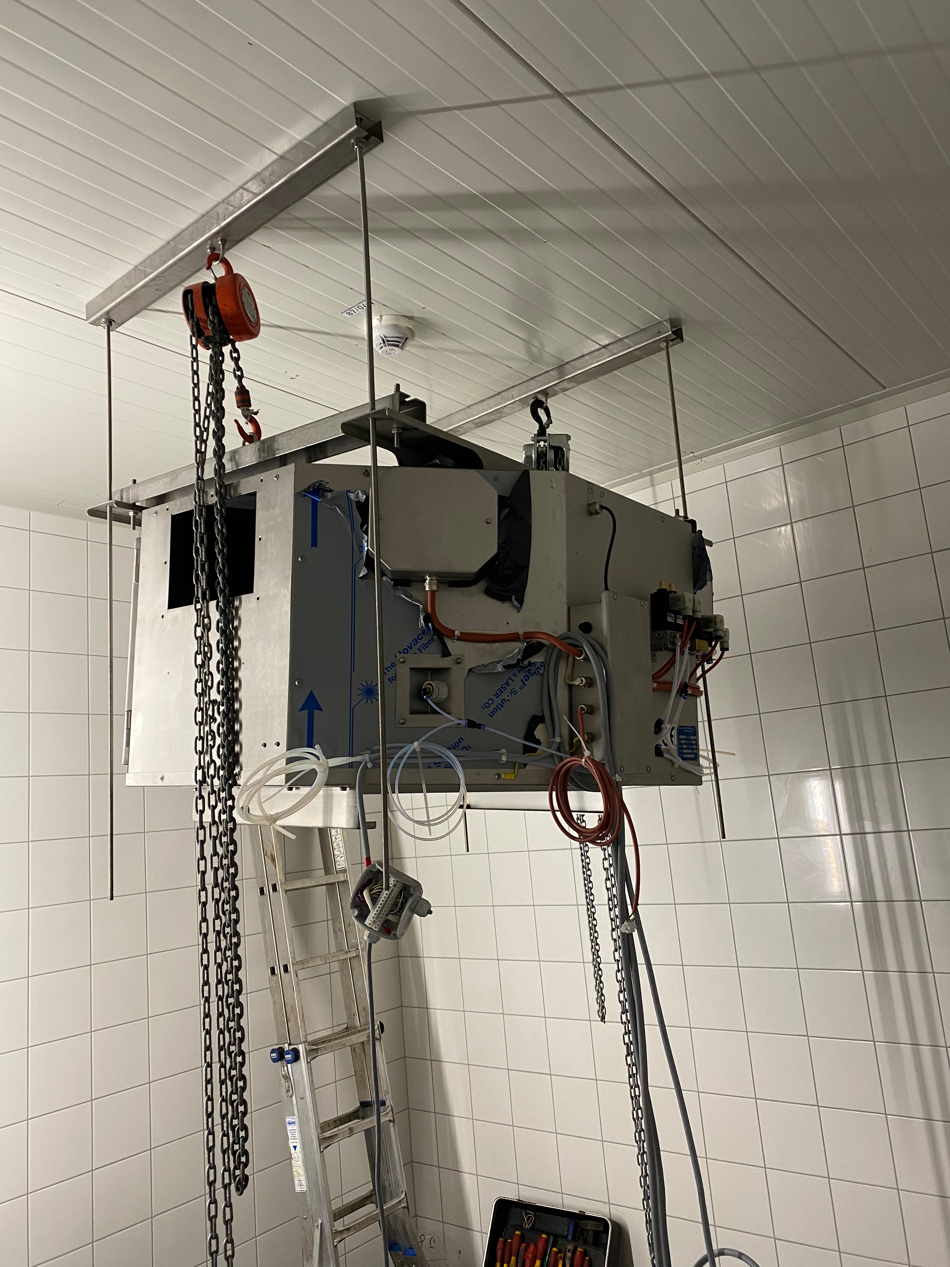 Montage einer Rauchanlage